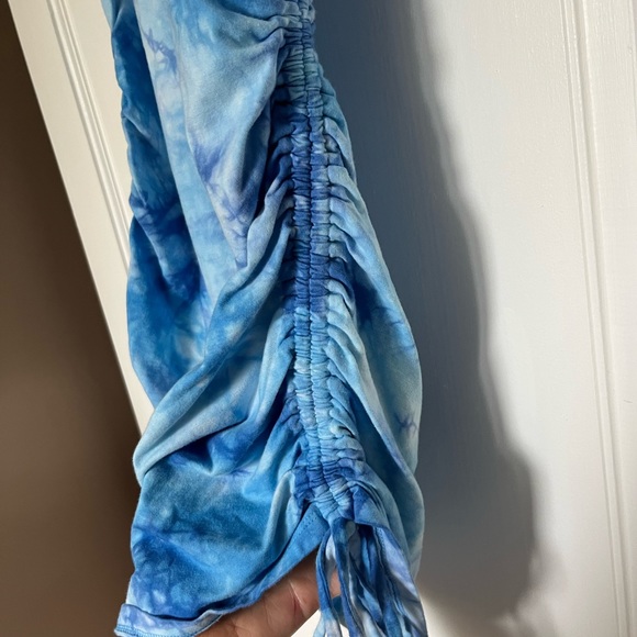 Adjustable Ruched Side Mini Dress - Picture 4 of 5